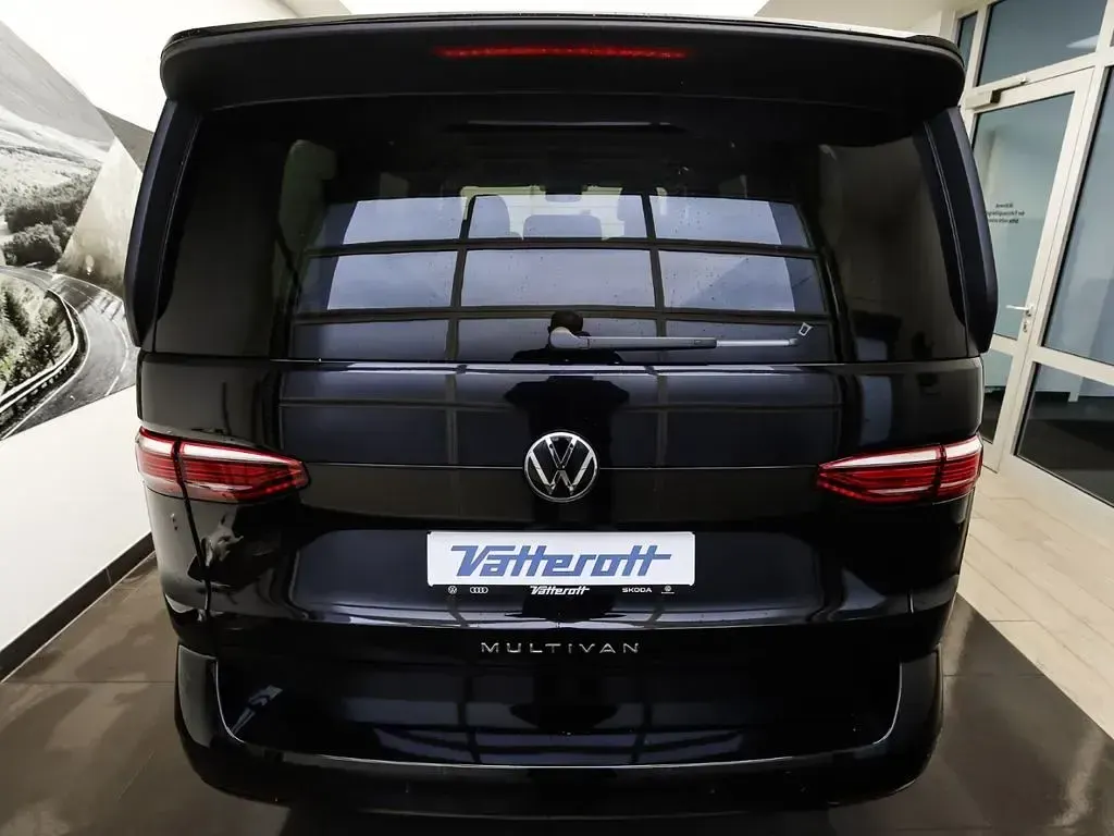 Gebraucht VW Multivan Goal 150 PS (110 kW) 2026 Schwarz Van / Kleinbus