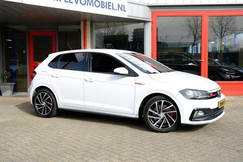 Second-hand VW Polo GTI 200 CP (147 kW) 2019 Alb Berlinǎ