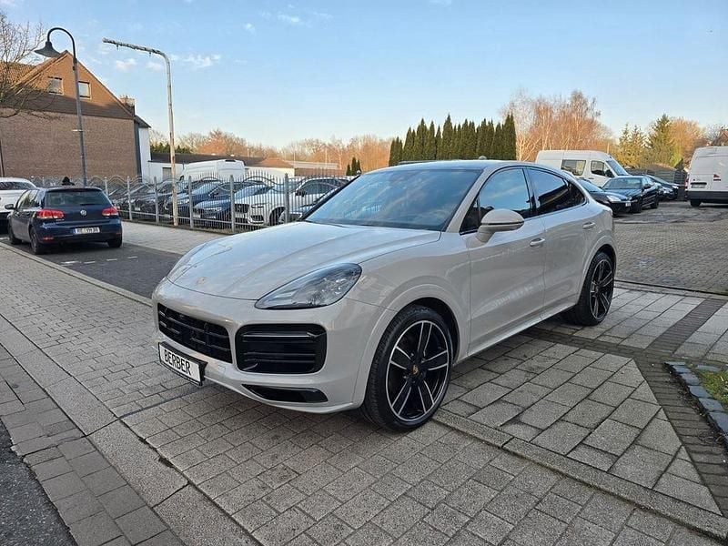 Grau Gebraucht 2022 Porsche Cayenne Coupe Platinum Edition Coupé | 77.970 € (Etwas zu teuer) - Bild 1/4