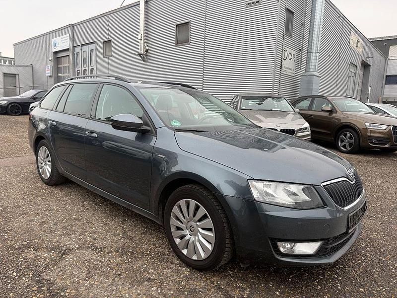 Gebraucht Skoda Octavia Ambition 150 PS (110 kW) 2016 Grau Kleinwagen