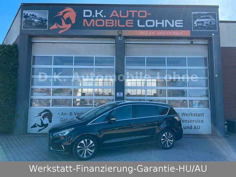 Schwarz Gebraucht 2020 Ford S-MAX Titanium Van / Kleinbus | 13.990 € - Bild 1/4