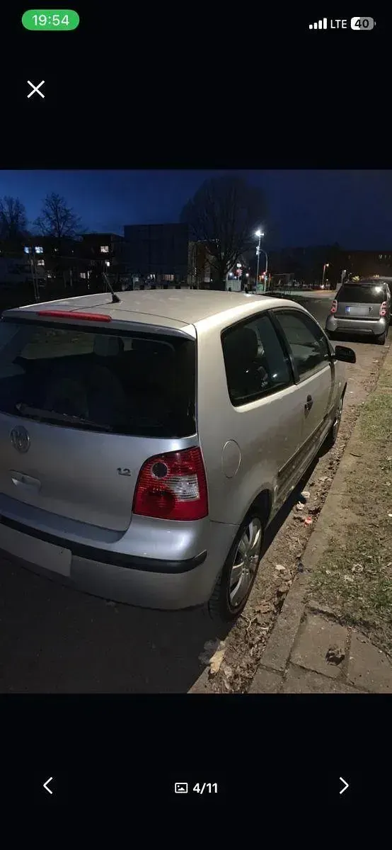 Gebraucht VW Polo Basis 64 PS (47 kW) 2003 Silber Limousine