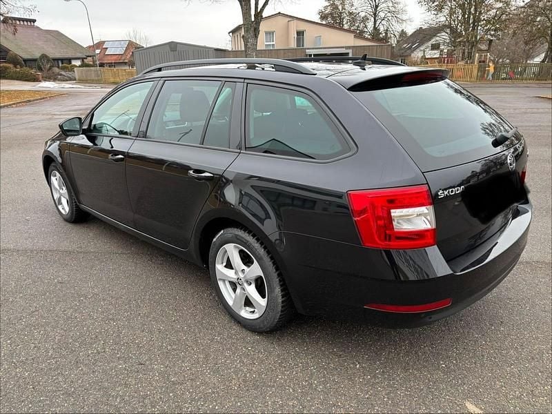 Gebraucht Skoda Octavia Style 150 PS (110 kW) 2019 Schwarz Kombi