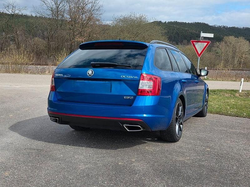 Gebraucht Skoda Octavia RS 184 PS (135 kW) 2017 Blau Kombi