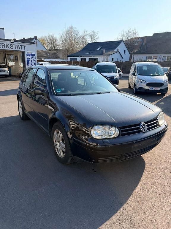 Gebraucht VW Golf IV Edition 131 PS (96 kW) 2002 Schwarz Limousine
