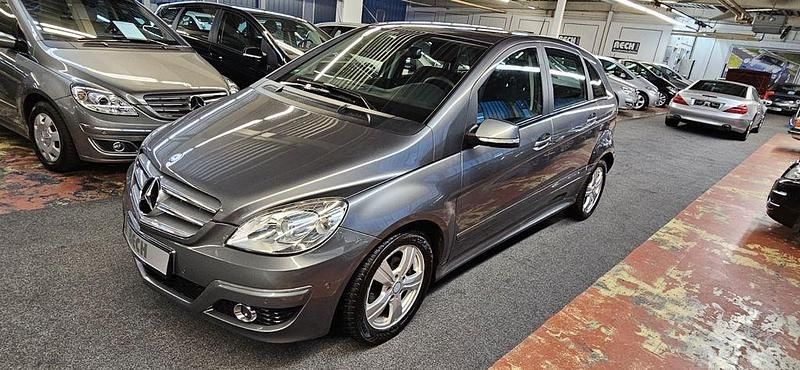 Gebraucht Mercedes B170 116 PS (85 kW) 2009 Grau Van / Kleinbus