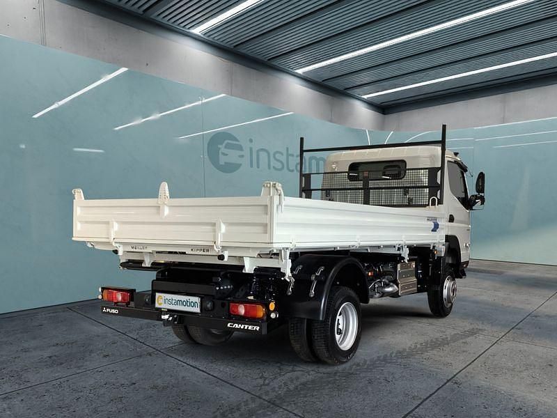 Weiß Gebraucht 2023 Mitsubishi Canter Van / Kleinbus | 67.949 € (Fairer Preis) - Bild 1/4