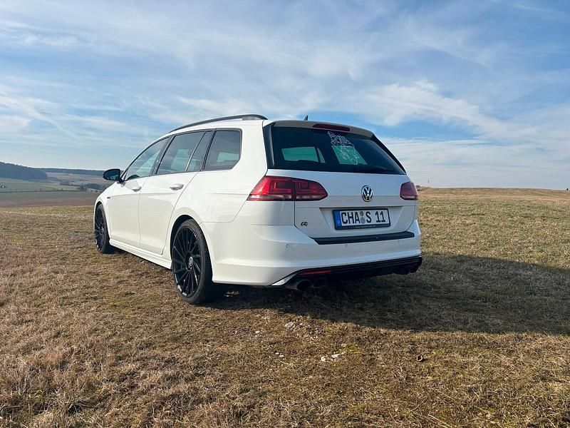 Gebraucht VW Golf VII 300 PS (220 kW) 2016 Weiß Kombi