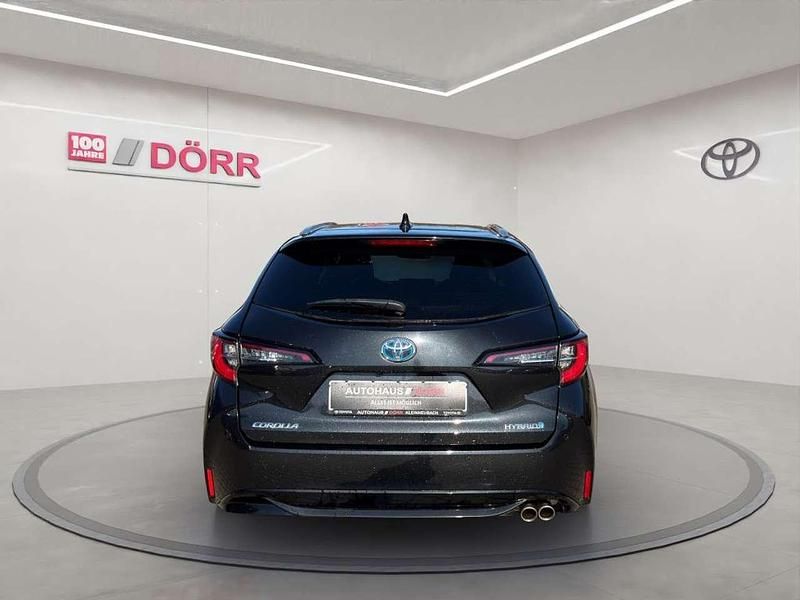 Gebraucht Toyota Corolla Team 184 PS (135 kW) 2021 Mysticschwarz mica Kombi