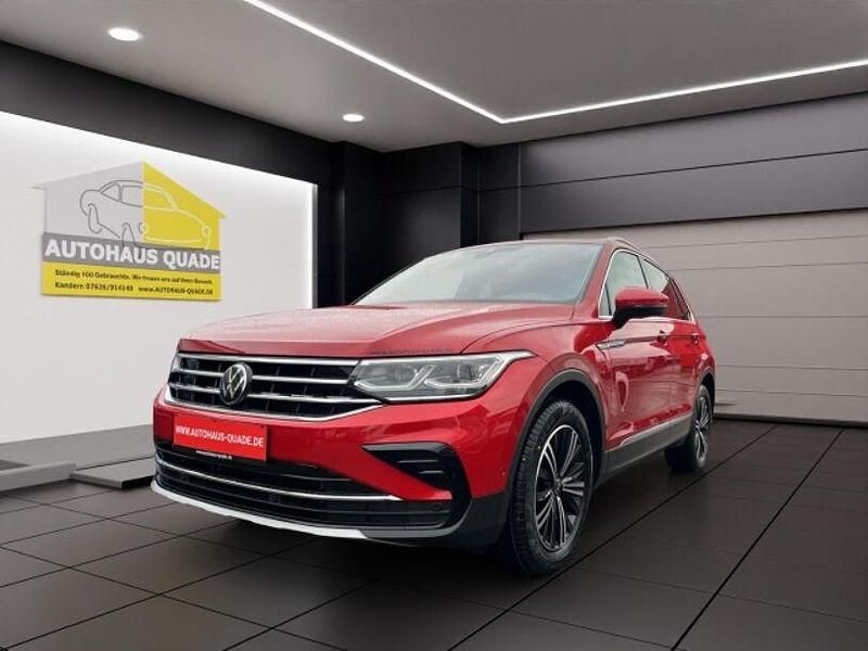 Gebraucht VW Tiguan Elegance 150 PS (110 kW) 2023 Rot SUV