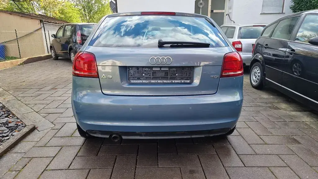 Brugt Audi A3 Attraction 90 HK (66 kW) 2010 Blå Hatchback
