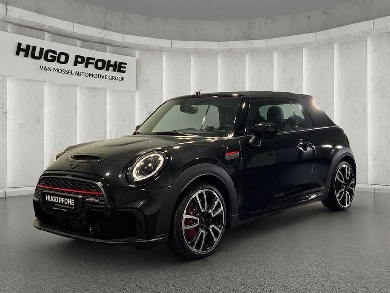Midnight black ii Gebraucht 2022 Mini John Cooper Works Cabriolet Cabrio | 33.950 € (Fairer Preis) - Bild 1/4