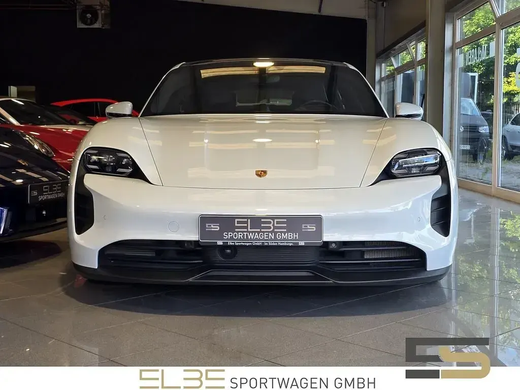 Gebraucht Porsche Taycan GTS 439 kW (598 PS) 2023 Weiß Limousine