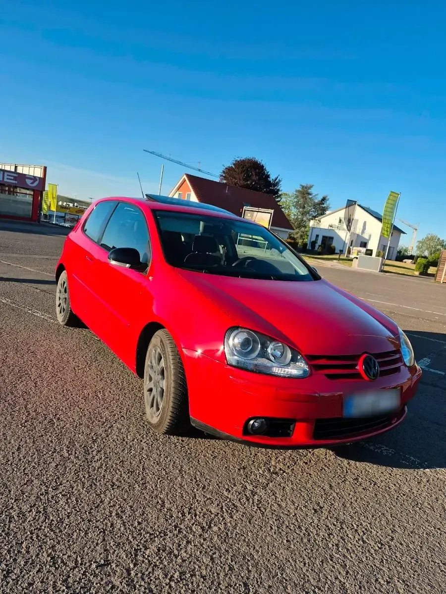 Gebraucht VW Golf IV 150 PS (110 kW) 2005 Rot Limousine