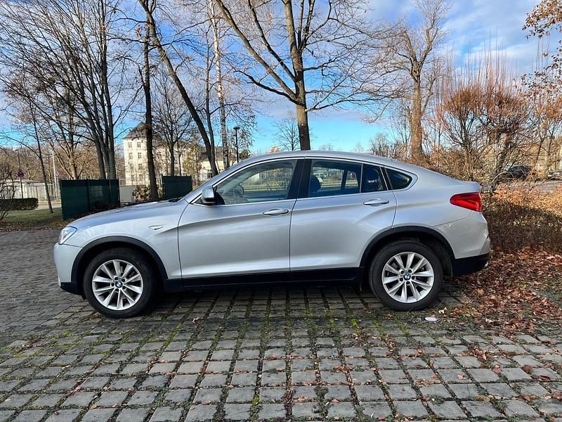 Gebraucht BMW X4 Advantage 190 PS (139 kW) 2018 Silber SUV