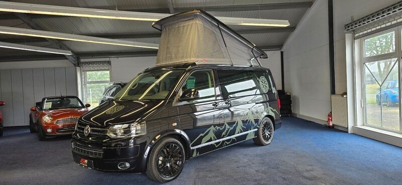 Schwarz Gebraucht 2014 VW T5 Highline Van | 31.999 € - Bild 1/4