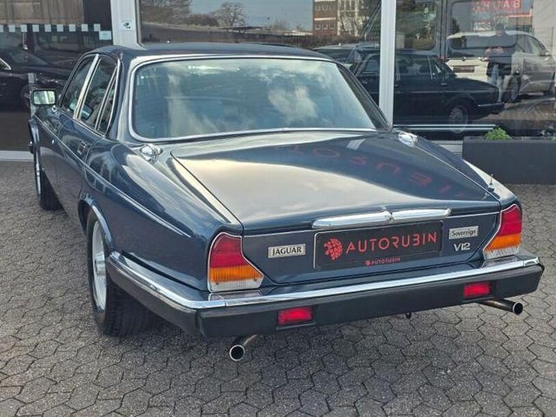 Gebraucht Jaguar XJ12 295 PS (216 kW) 1988 Blau Limousine