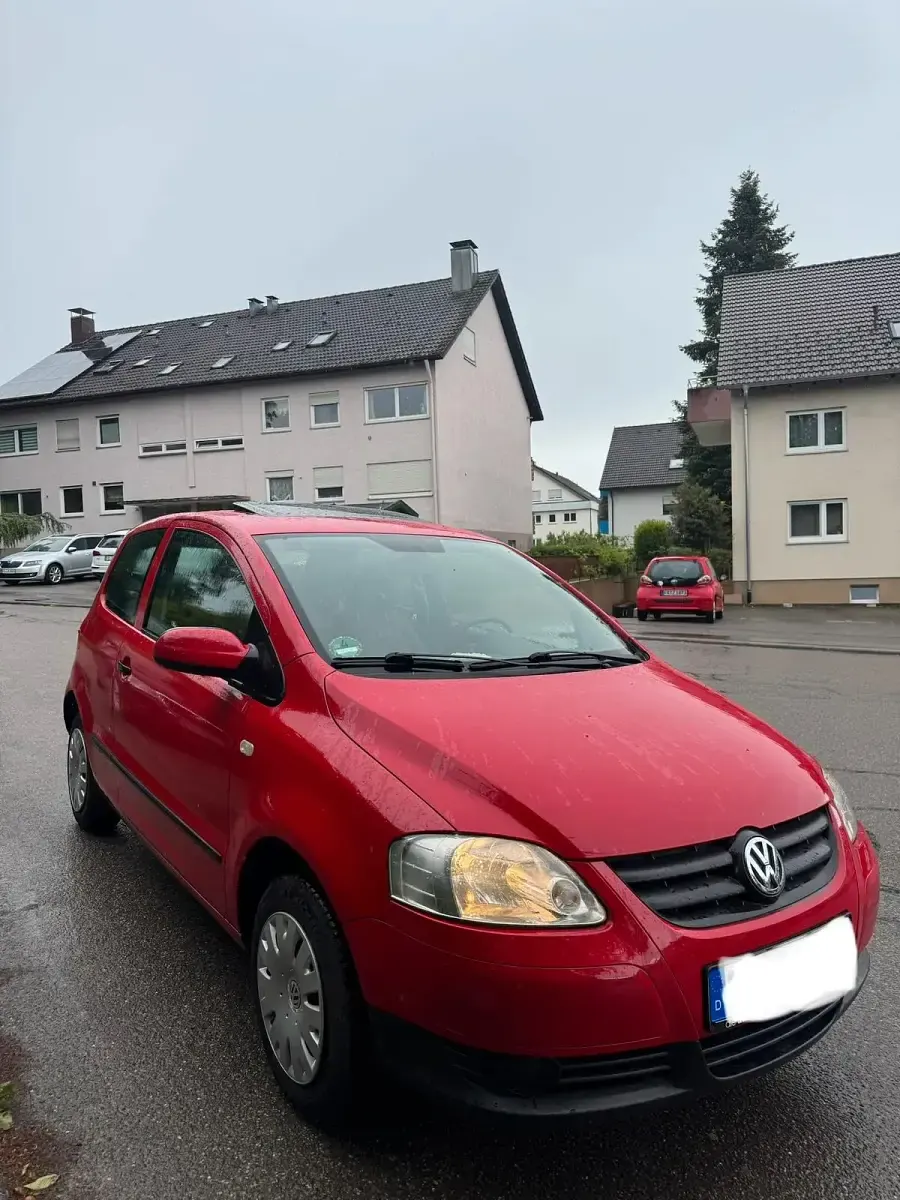 Używany VW Fox 75 KM (55 kW) 2005 Czerwony Hatchback