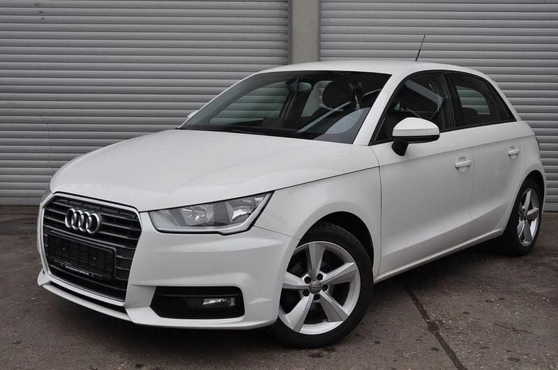 Gebraucht Audi A1 Sportback Design 82 PS (60 kW) 2017 Weiß Kleinwagen