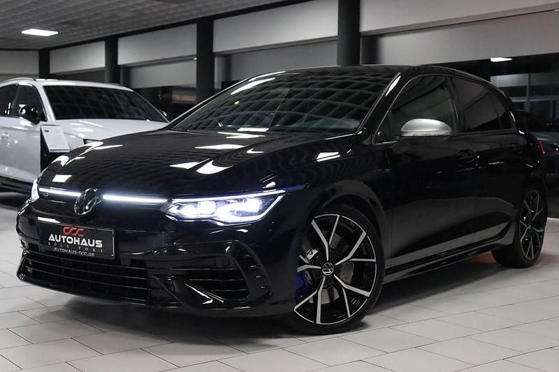 Deep black Gebraucht 2023 VW Golf VIII R Limousine | 34.300 € (Guter Preis) - Bild 1/4