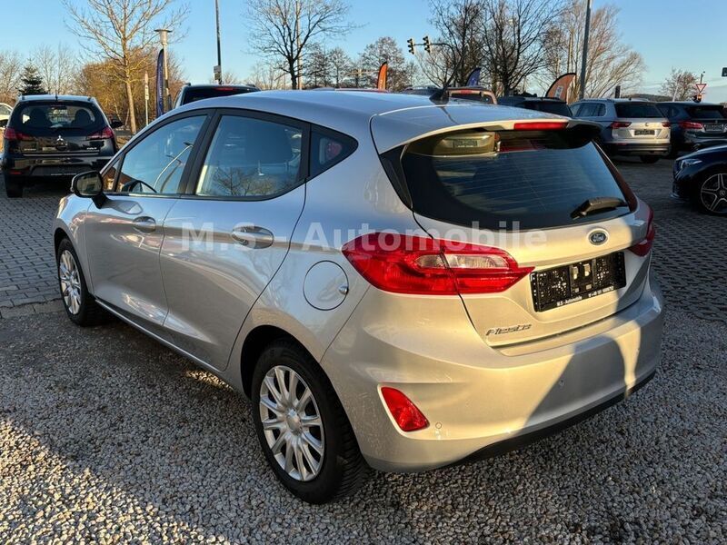 Gebraucht Ford Fiesta Cool & Connect 86 PS (63 kW) 2019 Silber Kleinwagen