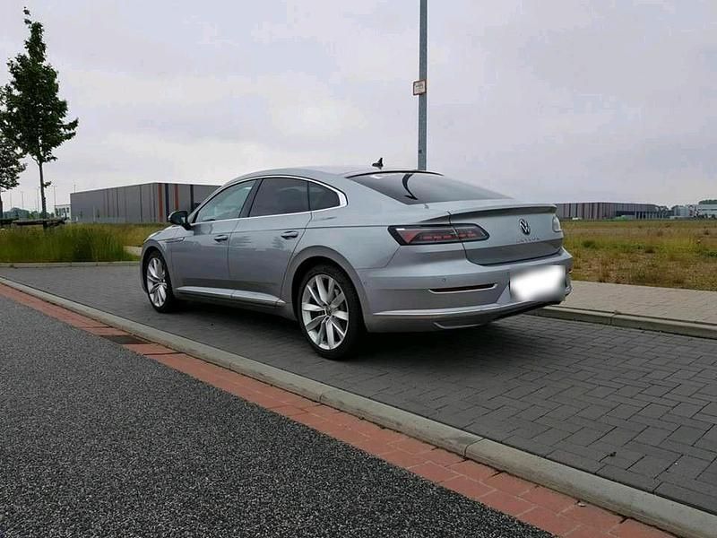 Gebraucht VW Arteon 150 PS (110 kW) 2021 Grau Limousine