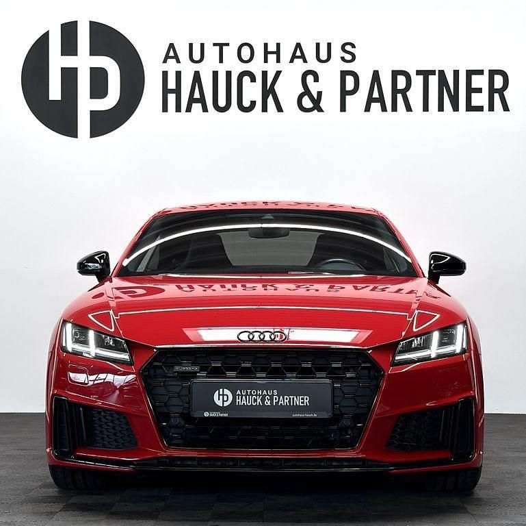 Gebraucht Audi TT Competition 245 PS (180 kW) 2019 Rot Coupé