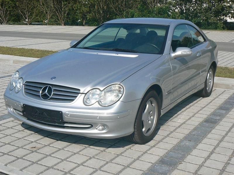 Gebraucht Mercedes CLK200 Elegance 163 PS (119 kW) 2004 Grau Coupé