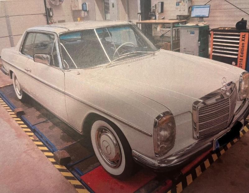 Gebraucht Mercedes 280 160 PS (117 kW) 1974 Weiß Coupé