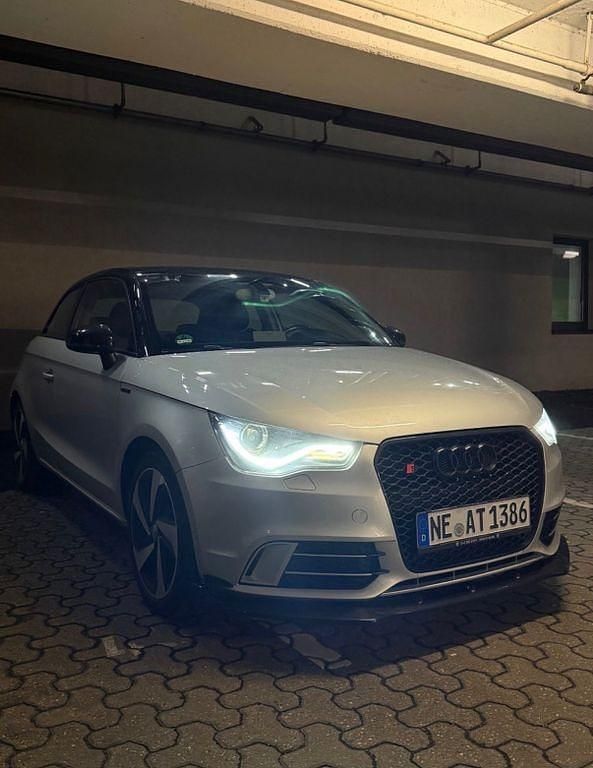 Gebraucht Audi A1 S-Line 90 PS (66 kW) 2011 Silber Kleinwagen