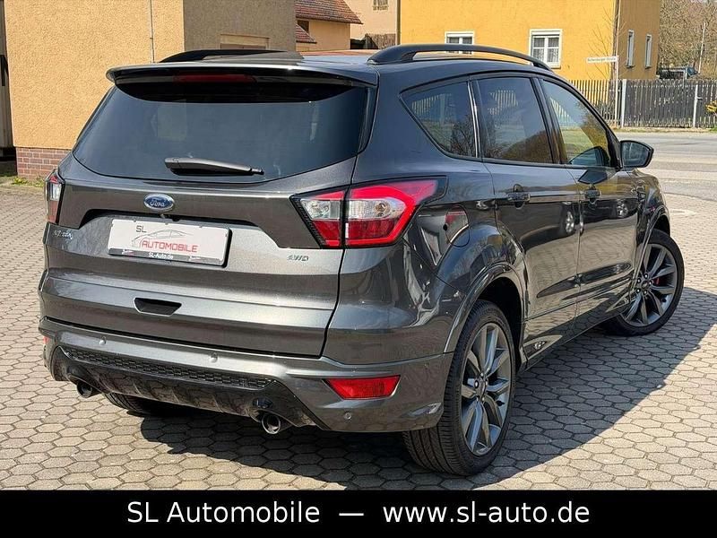 Gebraucht Ford Kuga ST-Line 179 PS (131 kW) 2019 Magnetic SUV