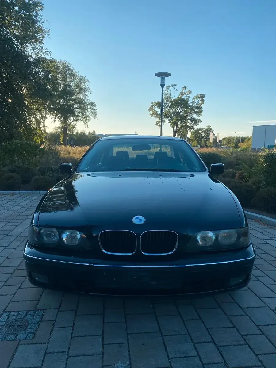 Gebraucht BMW 528 193 PS (141 kW) 1998 Schwarz Limousine