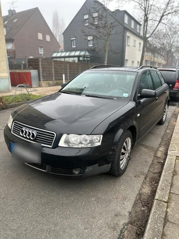 Schwarz Gebraucht 2001 Audi A4 Kombi | 1.850 € (Fairer Preis) - Bild 1/4
