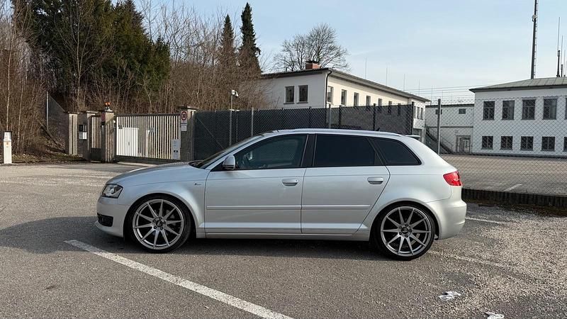 Gebraucht Audi A3 S-Line 170 PS (125 kW) 2009 Silber Kleinwagen