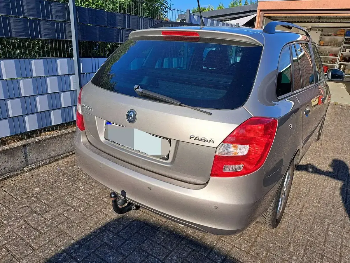 Gebraucht Skoda Fabia Fresh 86 PS (63 kW) 2014 Beige Kombi