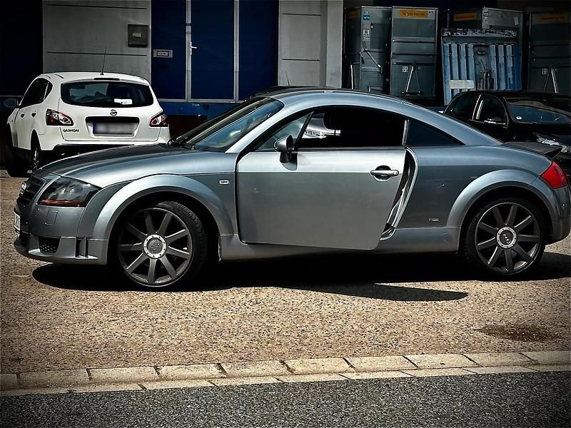 Gebraucht Audi TT S-Line 163 PS (119 kW) 2005 Grau Coupé