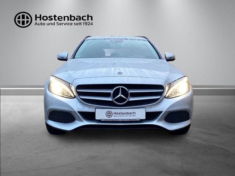 Gebraucht Mercedes C180 Business 116 PS (85 kW) 2018 Silber Kombi
