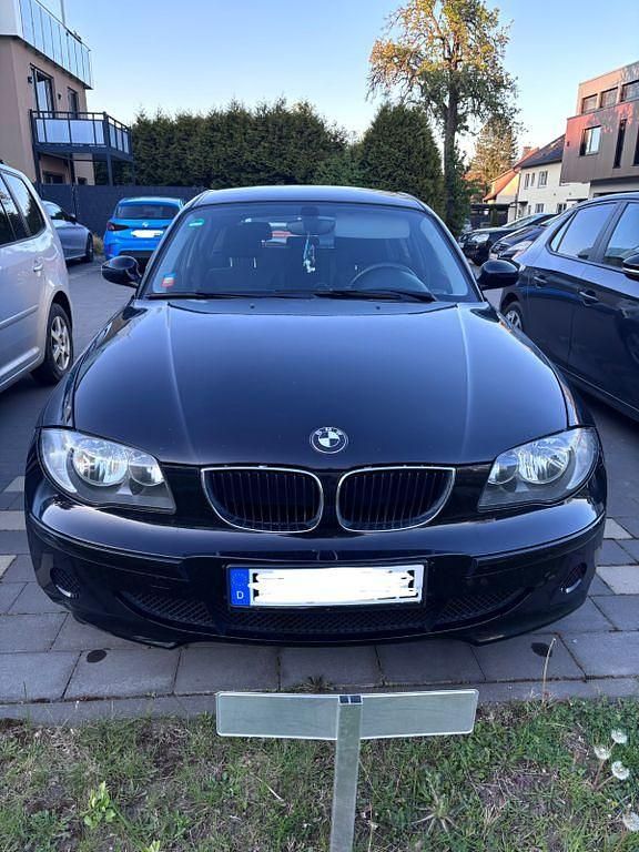 Usata BMW 120 150 CV (110 kW) 2006 Nero Utilitaria