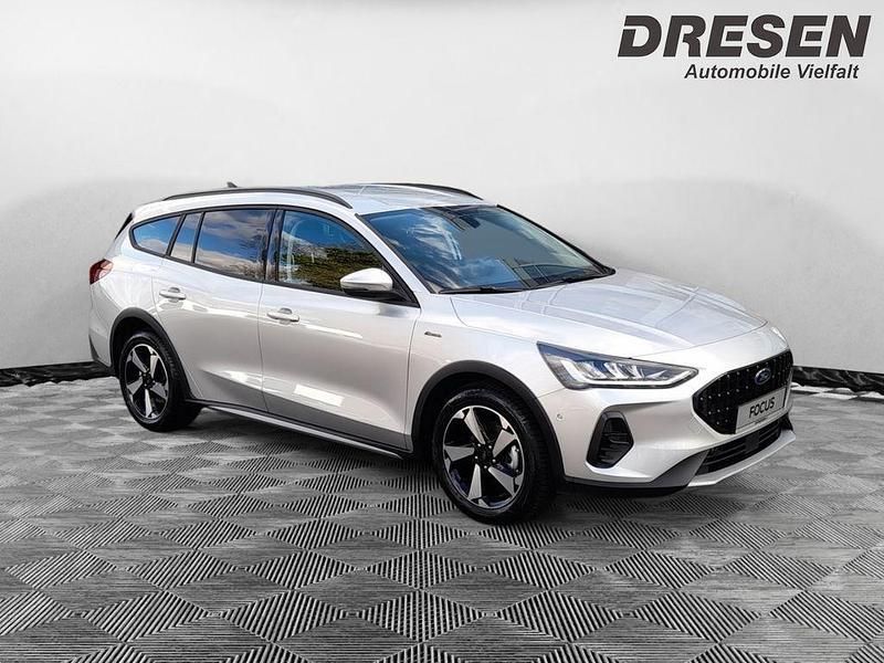 Gebraucht Ford Focus Active X 155 PS (114 kW) 2025 Silber Limousine