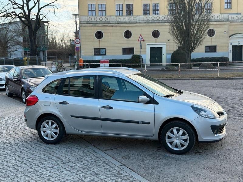Gebraucht Renault Clio GrandTour 85 PS (62 kW) 2008 Silber Kombi