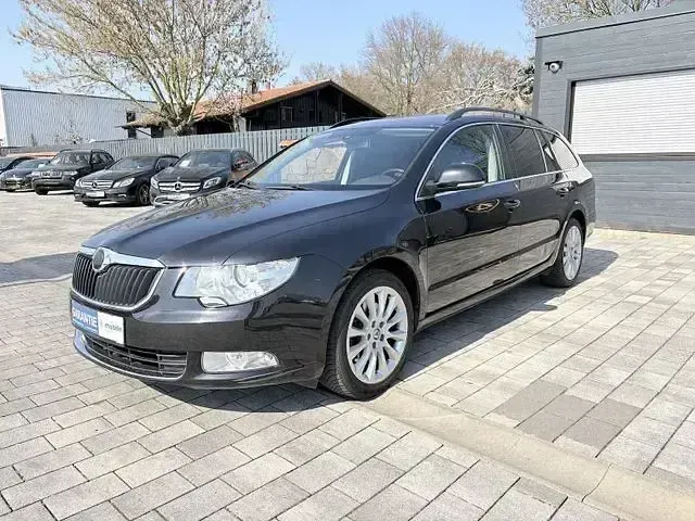 Brugt Skoda Superb Exclusive 140 HK (102 kW) 2013 Sedan