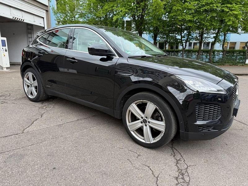 Schwarz Gebraucht 2018 Jaguar E-Pace SUV | 17.999 € (Guter Preis) - Bild 1/4