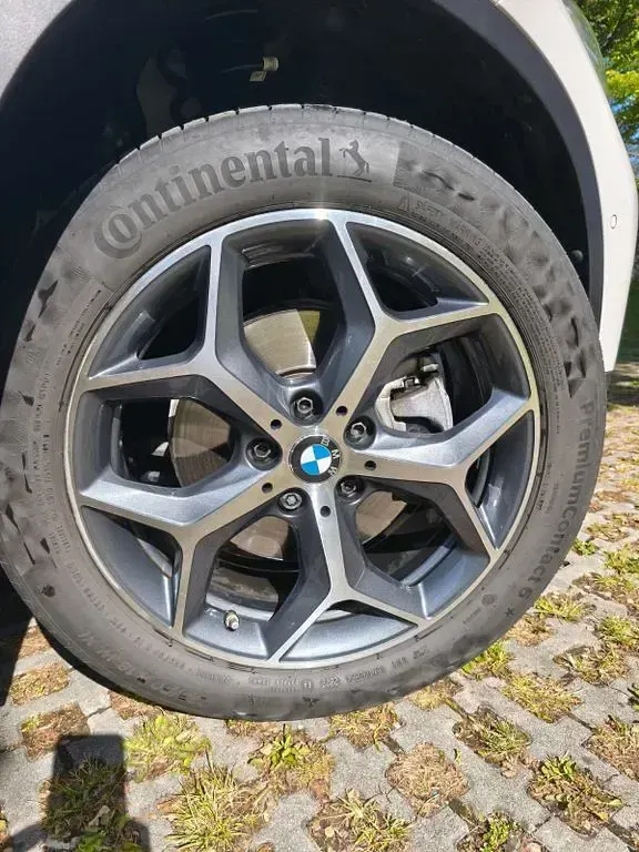 Używany BMW X1 xLine 150 KM (110 kW) 2017 Biały SUV