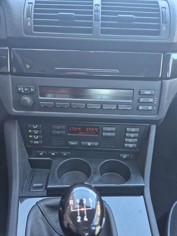 Gebraucht BMW 520 170 PS (125 kW) 2003 Silber Limousine