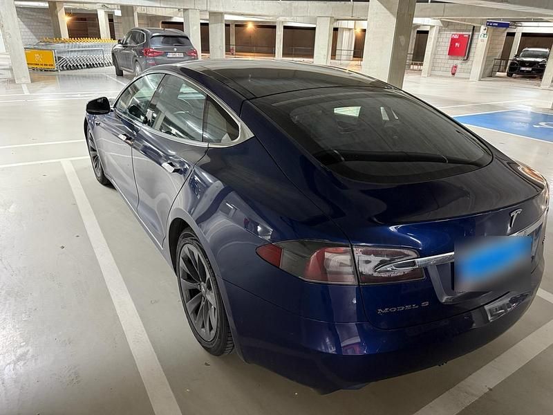 Gebraucht Tesla Model S 386 kW (525 PS) 2018 Blau Kleinwagen