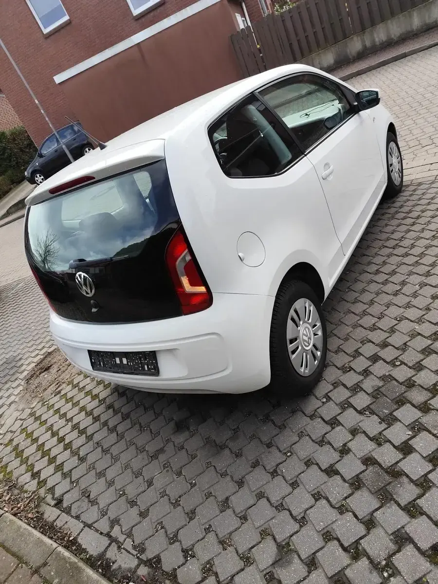 Gebraucht VW up! 60 PS (44 kW) 2015 Weiß Kleinwagen