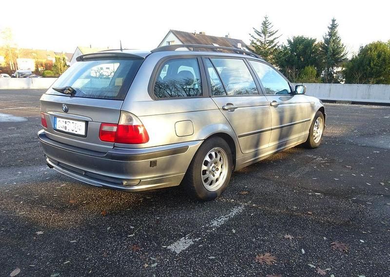 Gebraucht BMW 316 116 PS (85 kW) 2005 Silber Kombi