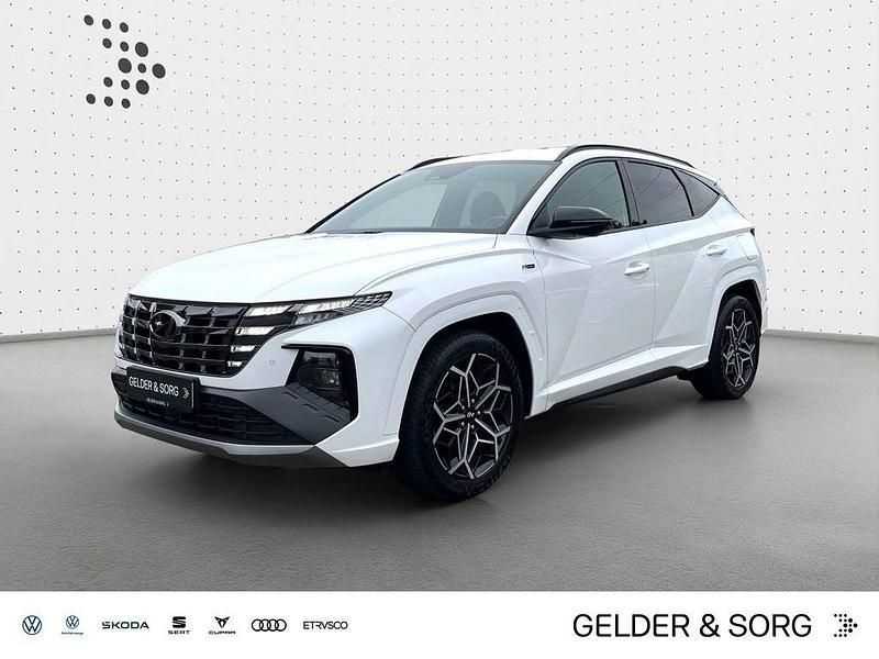 Atlas white / sol Gebraucht 2023 Hyundai Tucson SUV | 25.480 € (Superpreis) - Bild 1/4
