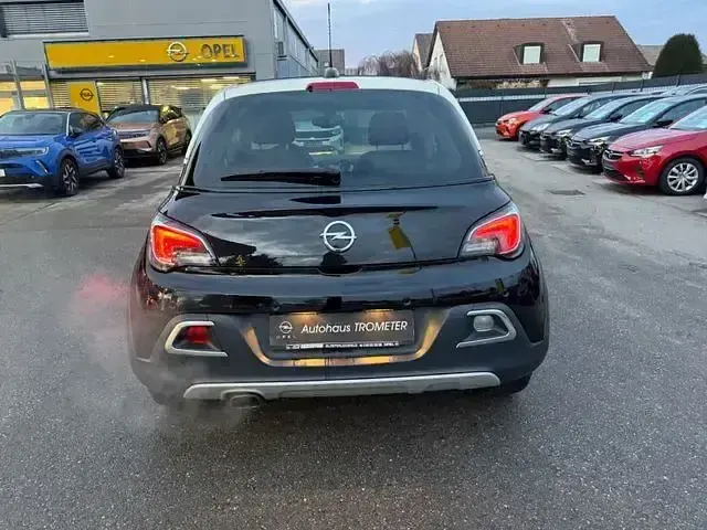 Gebraucht Opel Adam Rocks Rocks 116 PS (85 kW) 2017 Schwarz Kleinwagen
