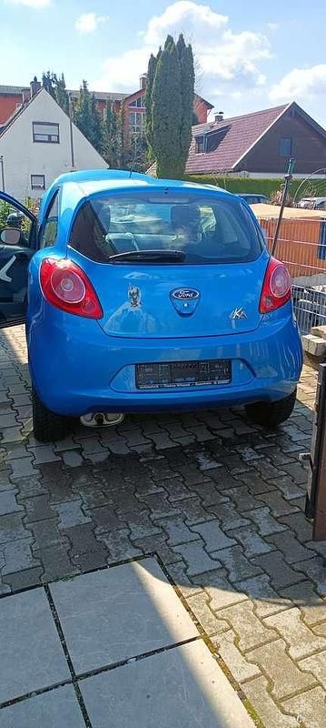 Gebraucht Ford Ka 69 PS (50 kW) 2013 Blau Kleinwagen